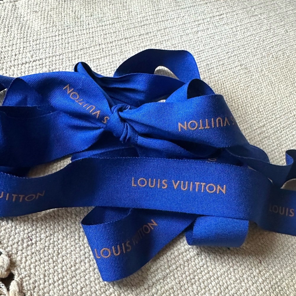 Louis Vuitton Ribbon